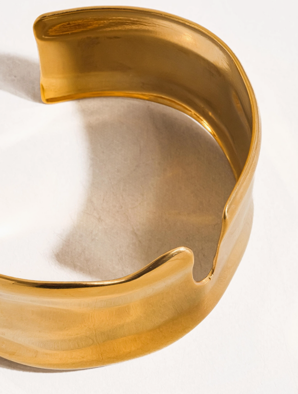 Julia Abstract Chunky Gold Bangle
