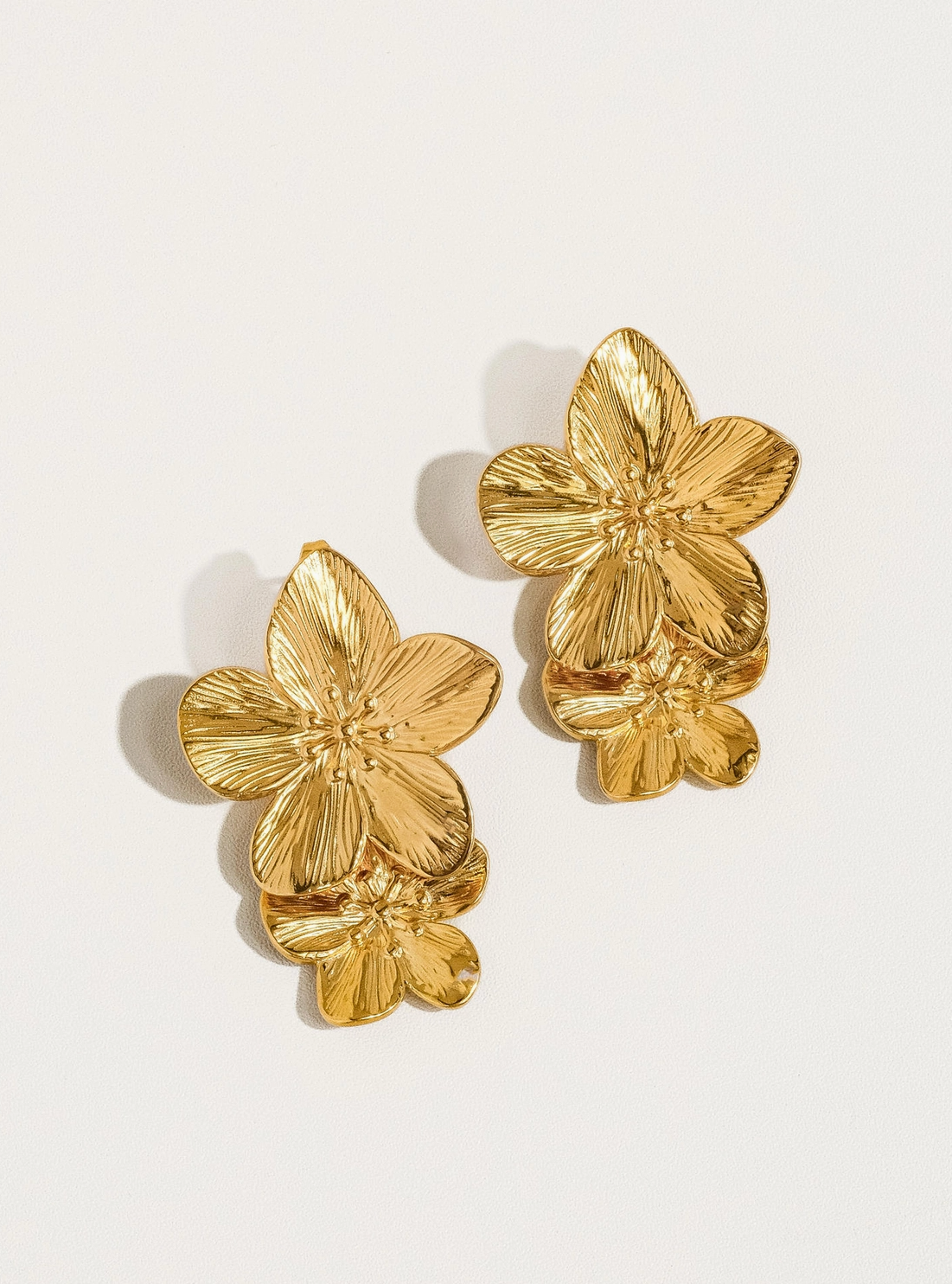 Josie Hibiscus Earrings