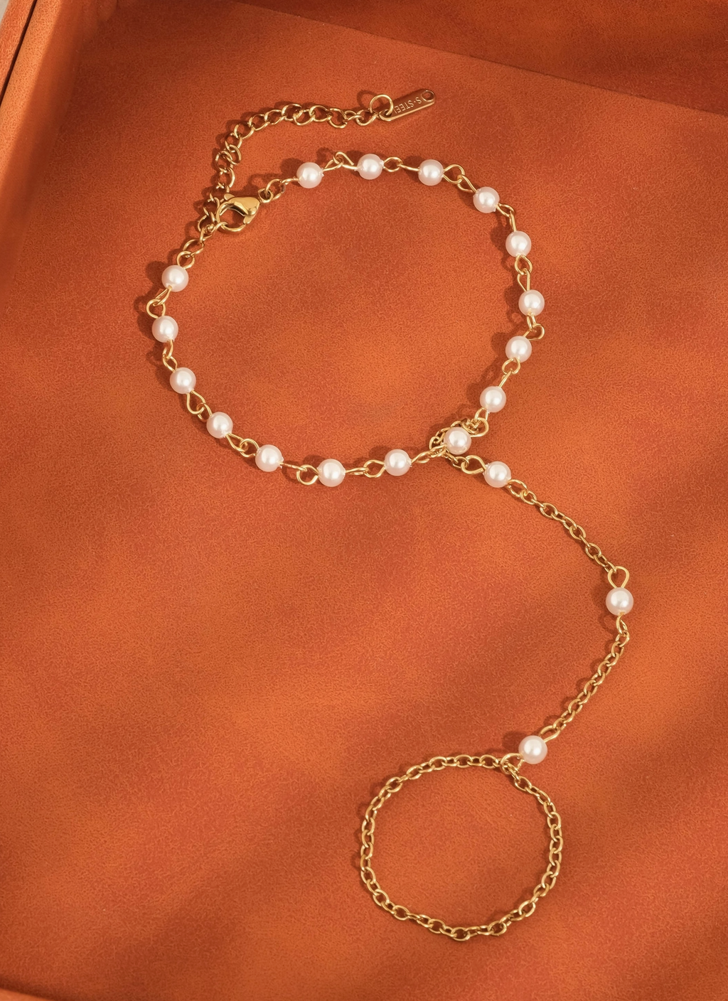 Skylar Pearl Hand Chain